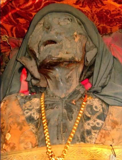 Τα ιερά λείψανα ως πνευματικά φράγματα http://leipsanothiki.blogspot.be/