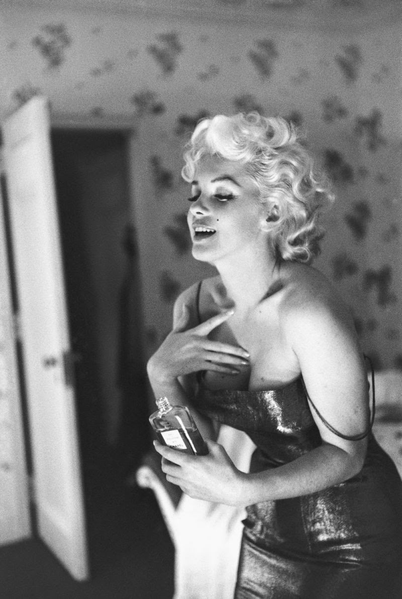 Marilyn-Monroe-Chanel-Number-5