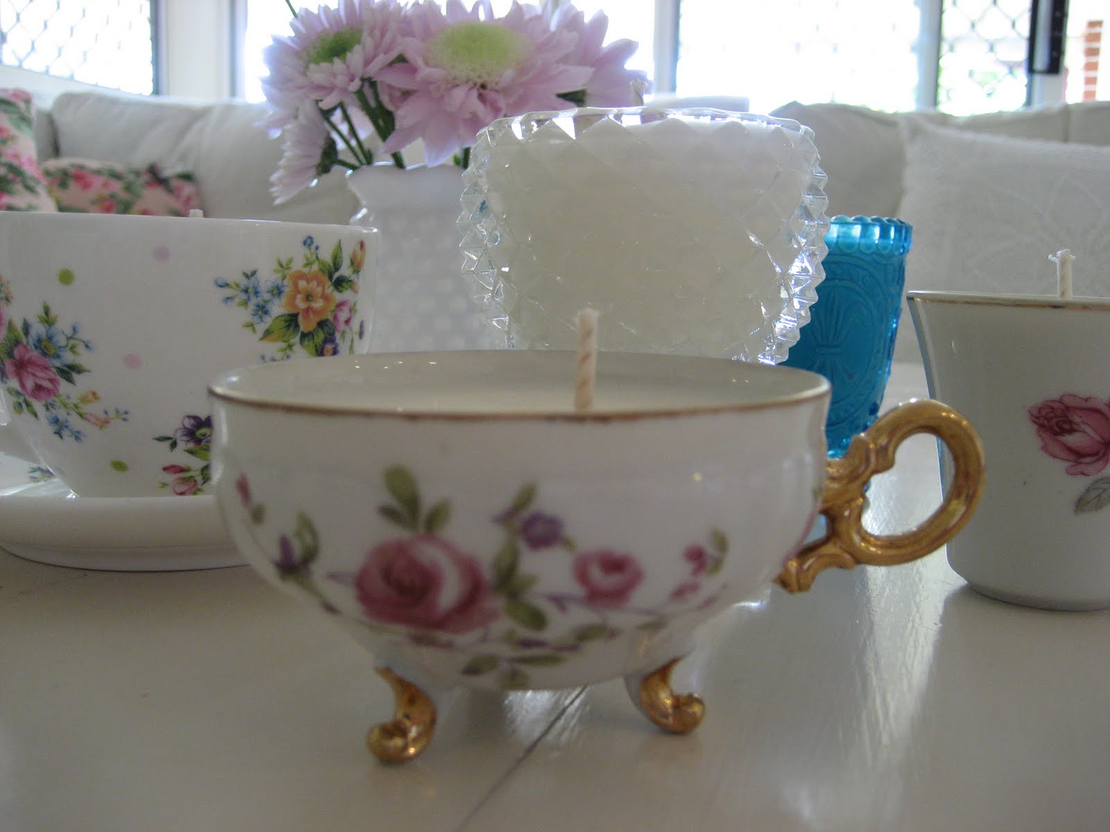 Lilies for Kate tea cup candles