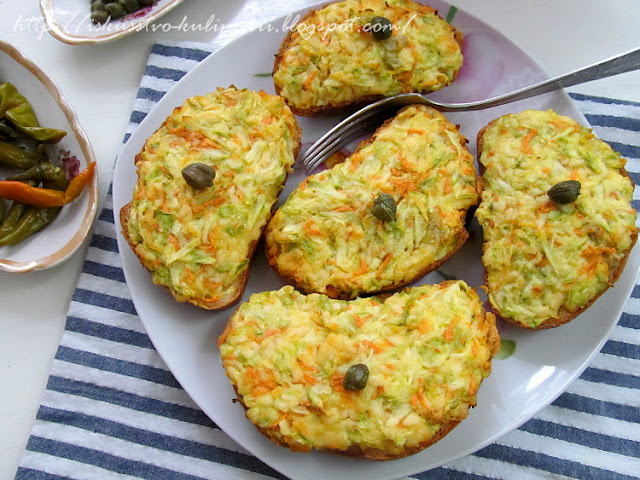 Горячие бутерброды с кабачком