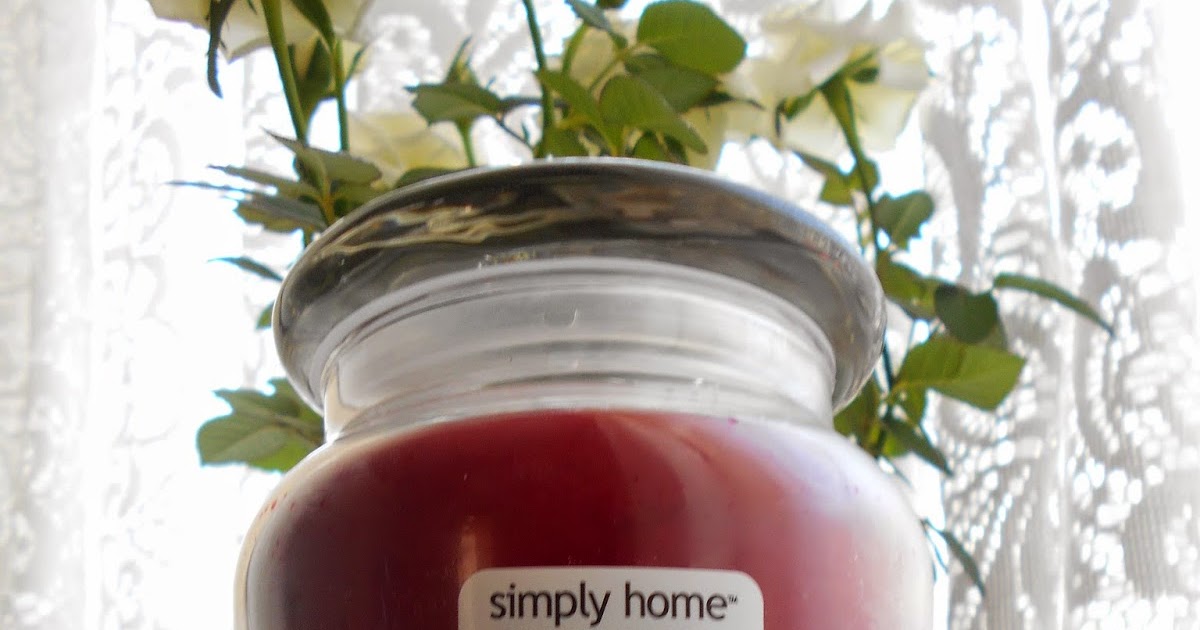 Bella's Beauty Blog Simply Home Yankee Candle in Cherry Vanilla Review