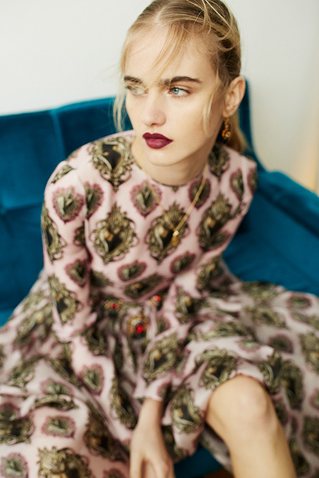 Dolce & Gabbana 2015 SS Pink Silk Organza Sacred Heart Dress Editorials