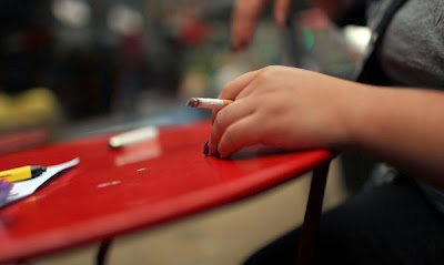 Около 650 инспектори ще проверяват от утре дали забраната за тютюнопушене се спазва