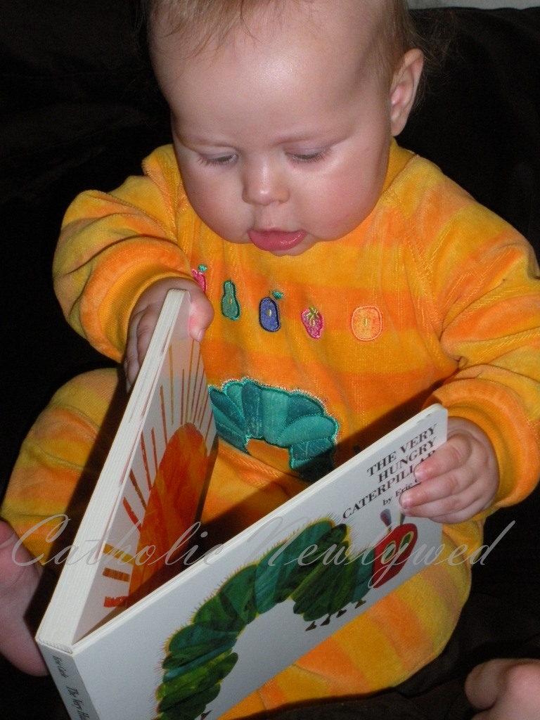 Messy Wife, Blessed Life 25 Activities for Your Older Baby (612 Months)