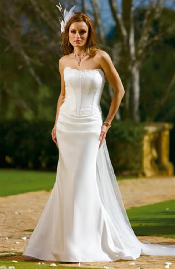 designer beach wedding dresses romantic%2Bbeach%2Bwedding%2Bdresses1 - designer beach wedding dresses