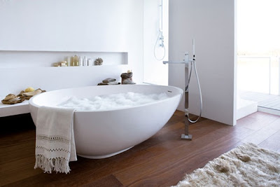 VOV Bathtub by Mastella Design