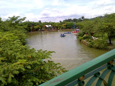 tempat_wisata_keluarga_anak.jpg