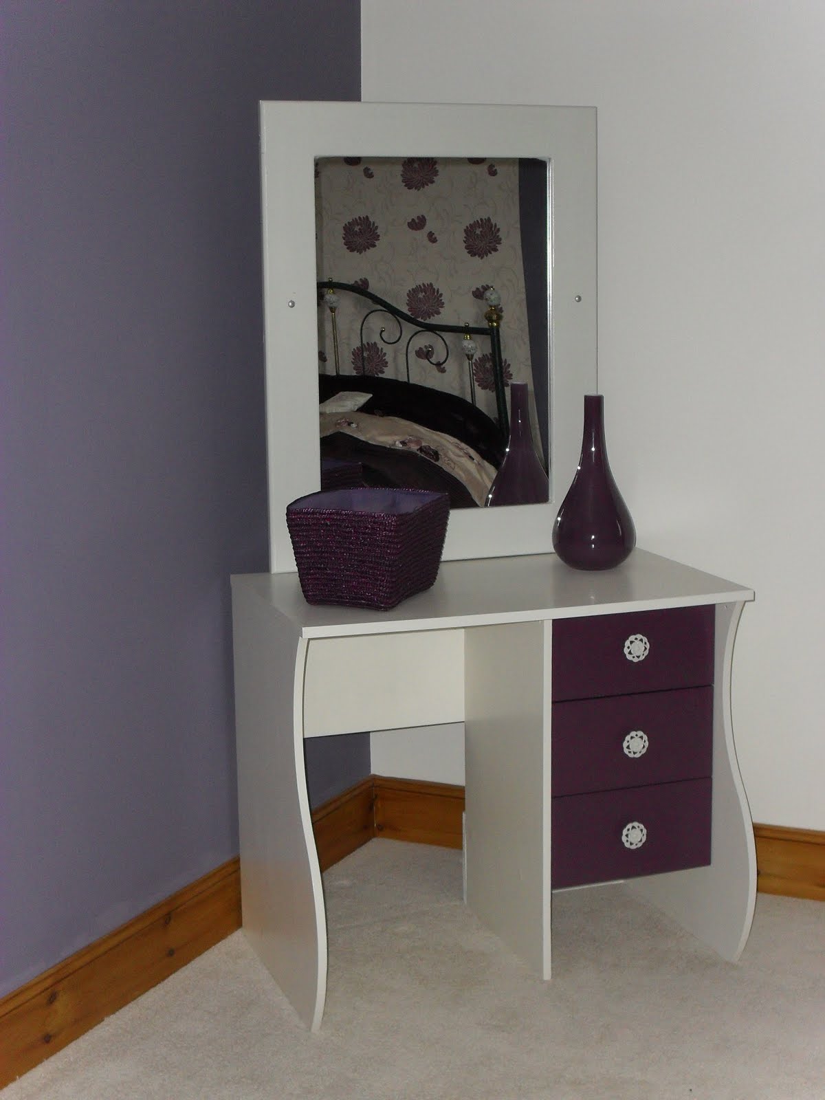 Coach House Crafting on a budget: Furniture makeover - Computer desk to