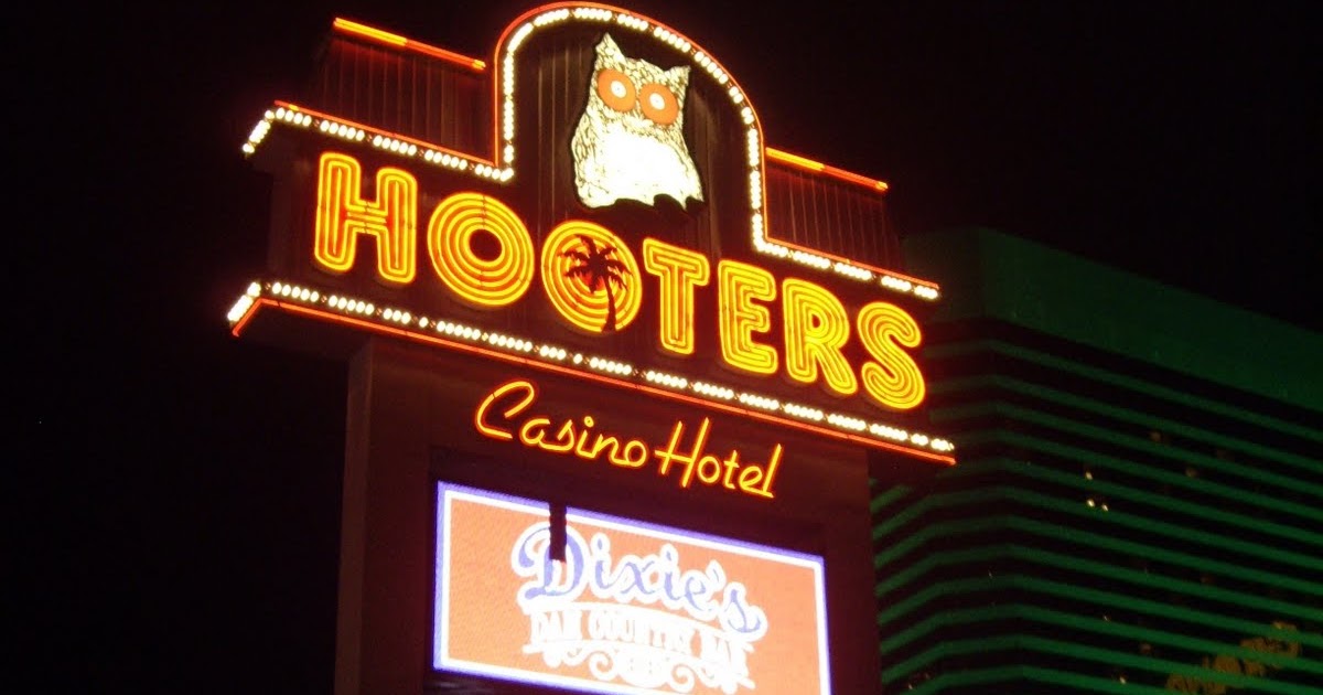 moviesandmaldives Hooters World Tour