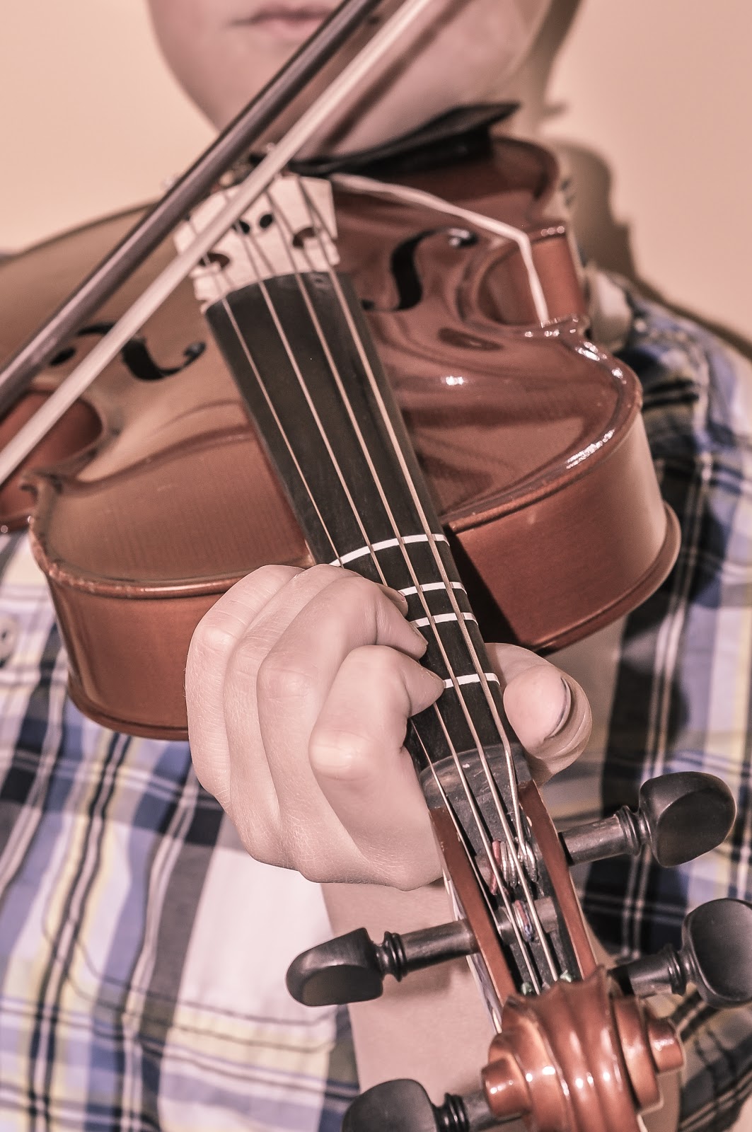 The Old Violin (Logan, Utah Portrait Photographer)