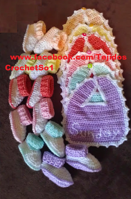 Crochet for sale/ Venta de ropa tejida.
