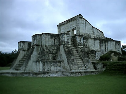 PARQUE ARQUEOLÓGICO ZACULEU