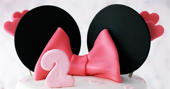 TATLI HAYAT PASTA TASARIM MINNIE MOUSE TEMALI PASTA & KURABİYE &CUPCAKE