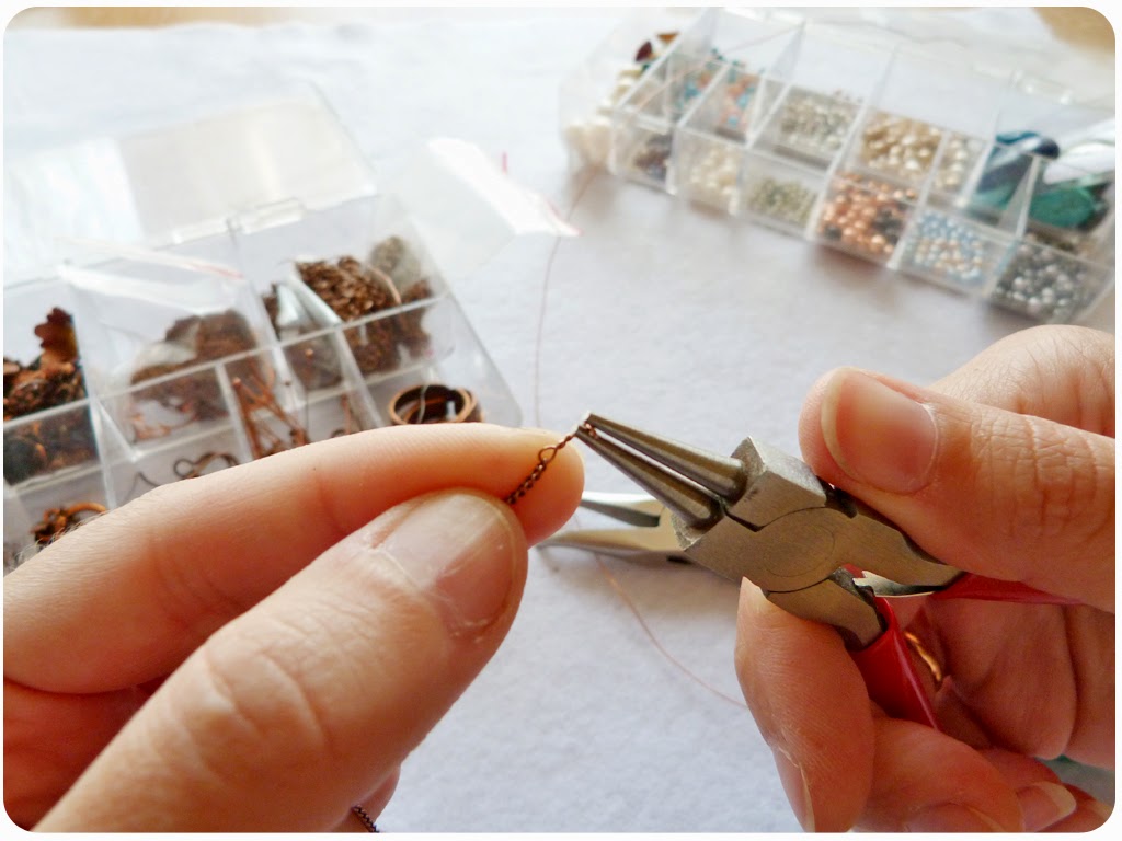 Ursula Jewelry Very thin chain how to fix? Tutorial.