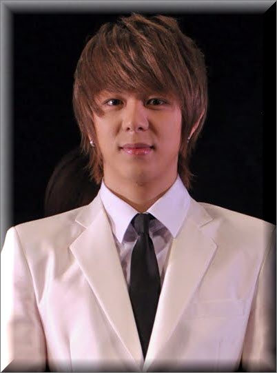 Look Alike: Park Yoochun & Moon Junyoung ~ The Story Begins...