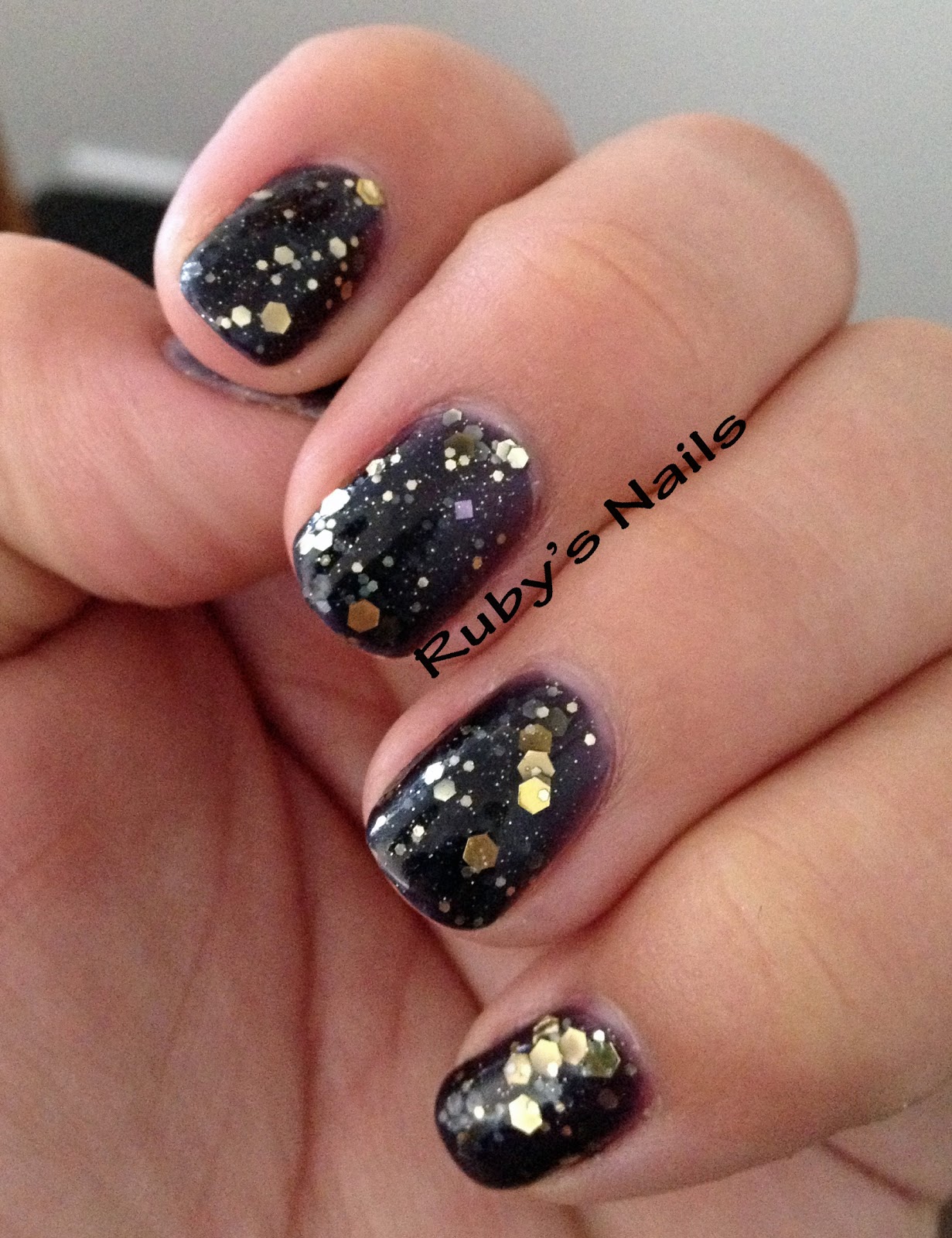 Ruby's Nails Werewolf Nails X 2!