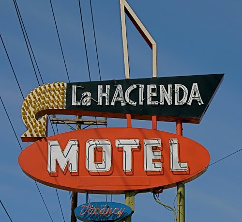 La Hacienda Motel