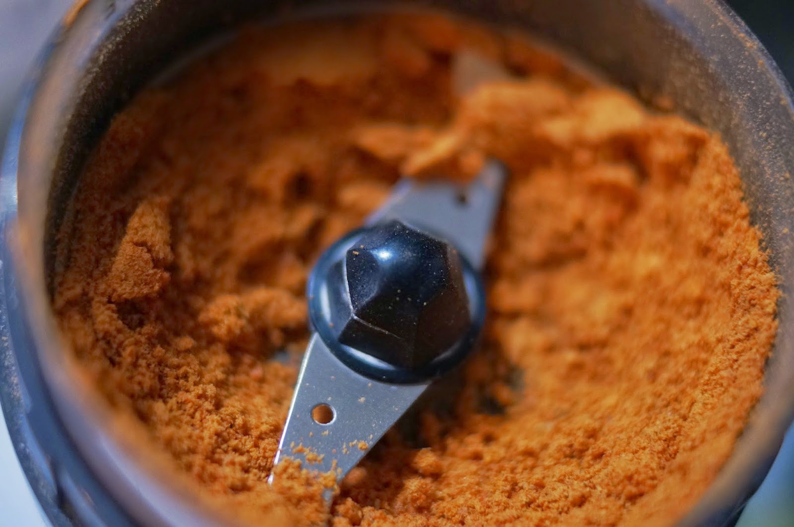 In the Kitchen with Jenny Dehydrating Tomato Skins to Make Tomato Powder