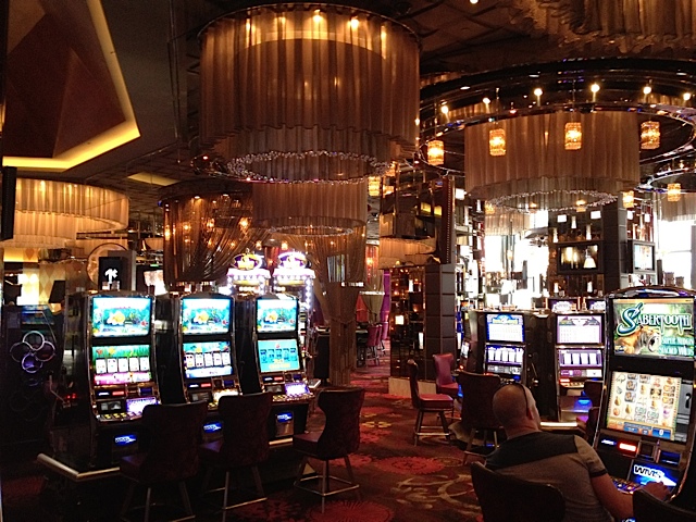 The Hopeful Traveler: The Cosmopolitan of Las Vegas: The Casino Floor