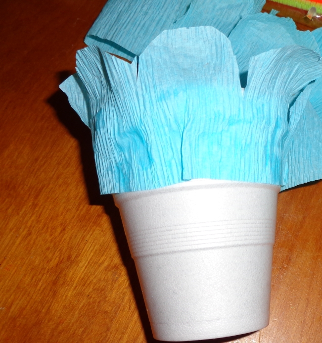 Etsy Treasury How to Make May Baskets with Crepe Paper