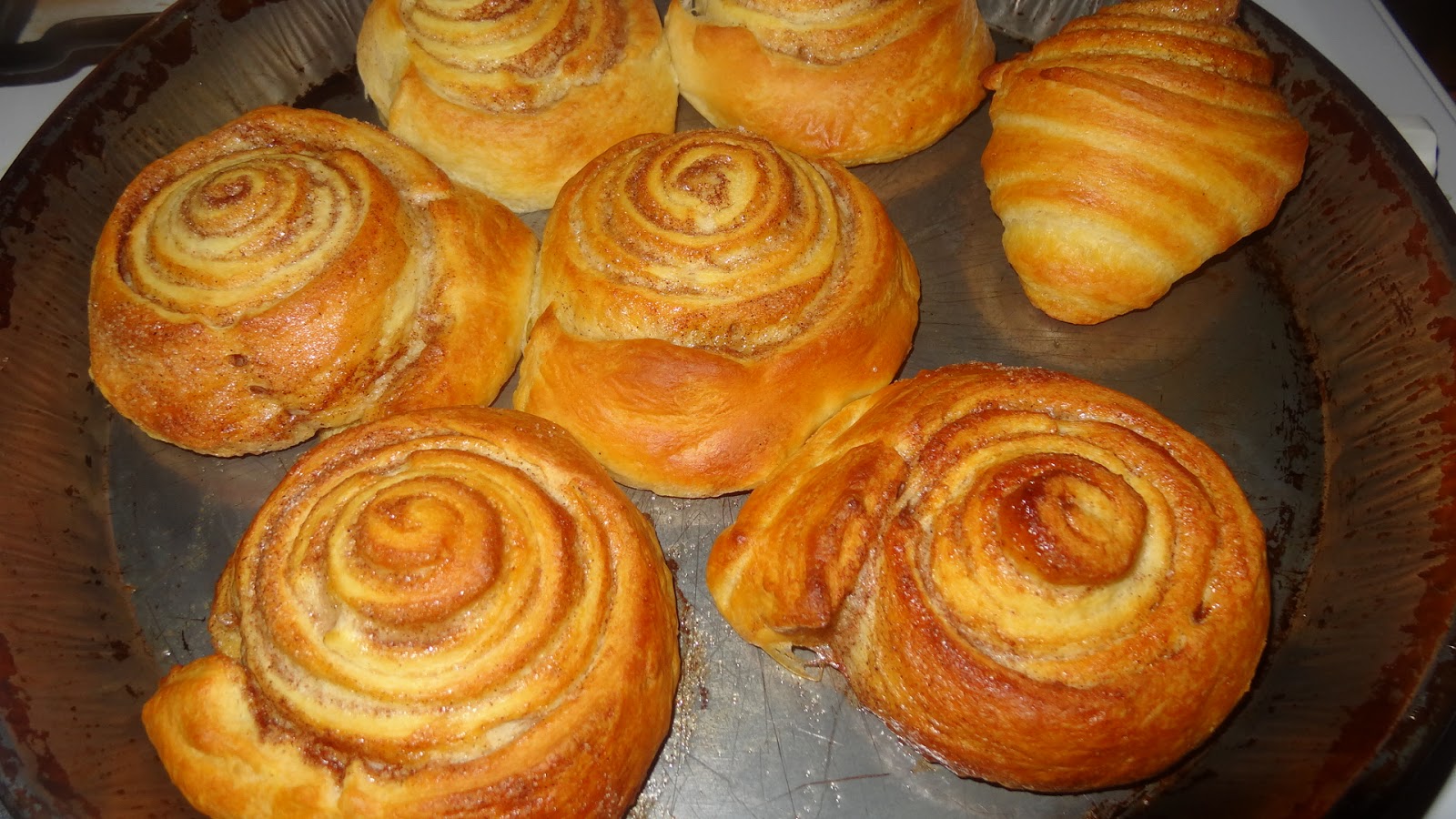 WereldRecepten Eenvoudig zelf cinnamon rolls maken van kant en klaar