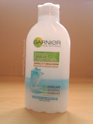 Garnier Skin Naturals Simply Essentials Soothing 2 in 1 Eye Makeup Remover