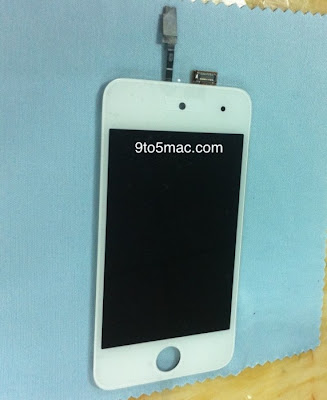 Leaked Photo's Of White iPod Touch 5G