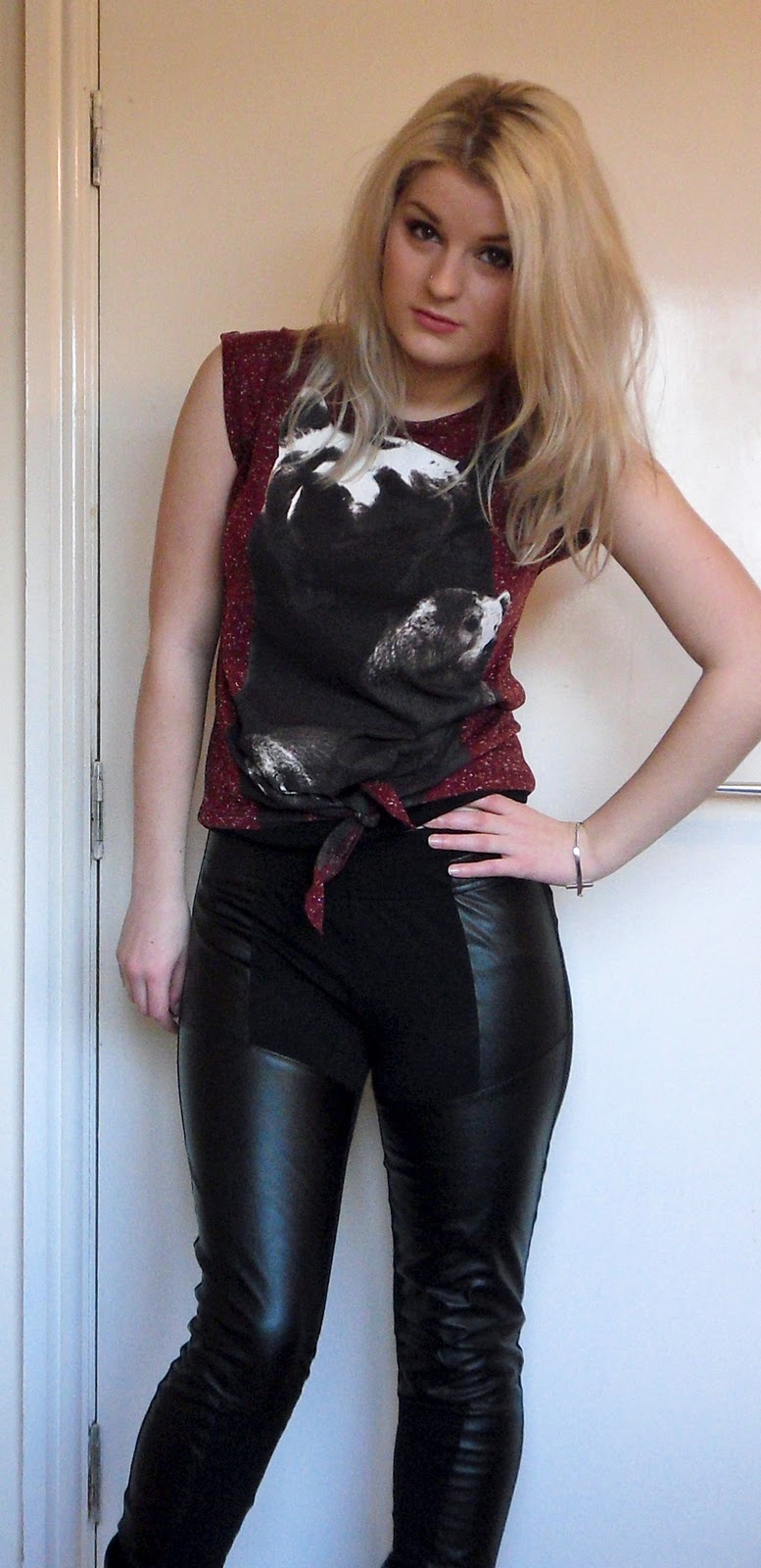 OOTD Simply Styled Leather Leggings Robyn Mayday UK Fashion and Style Blog