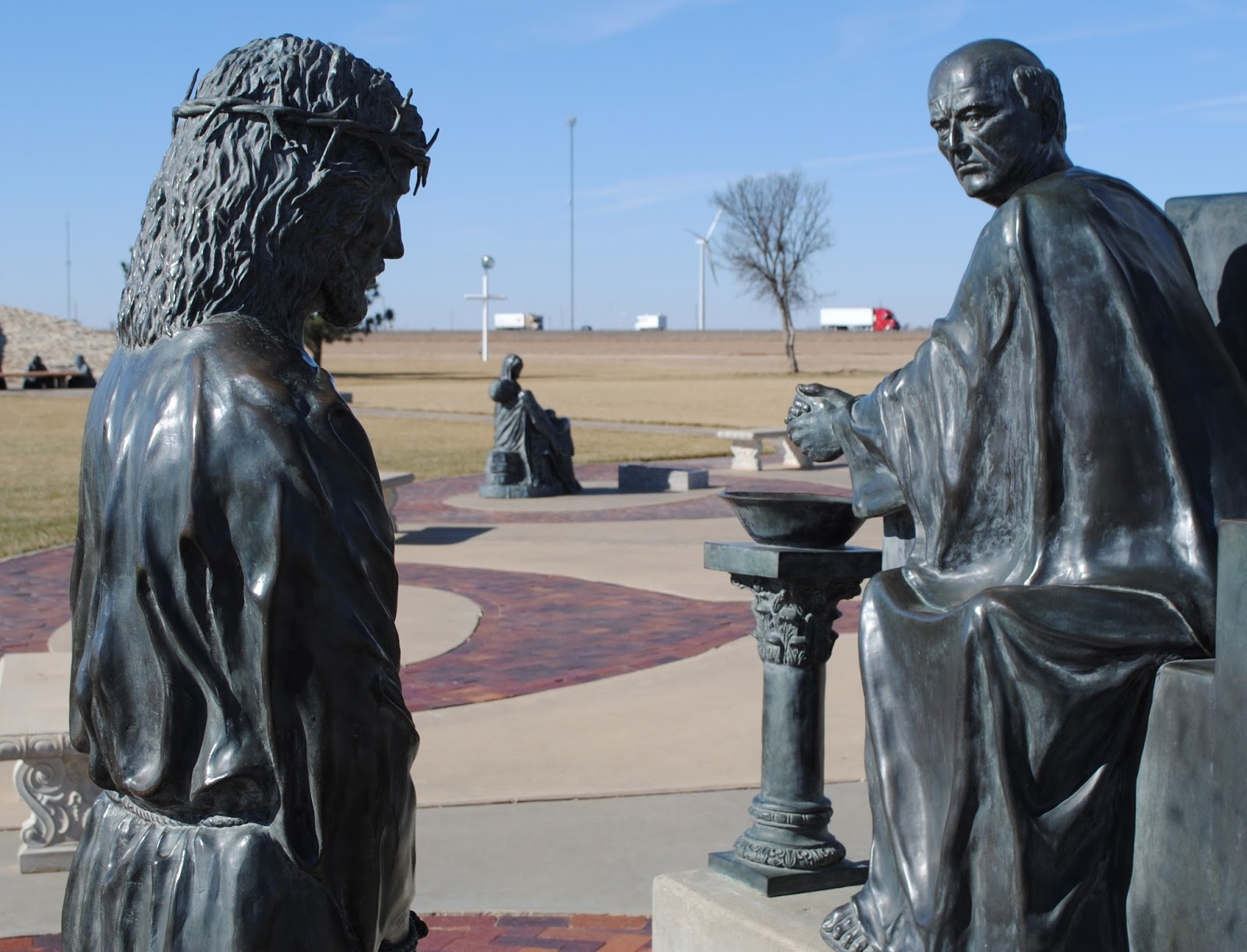 The Carpetbagger Largest Cross in America!