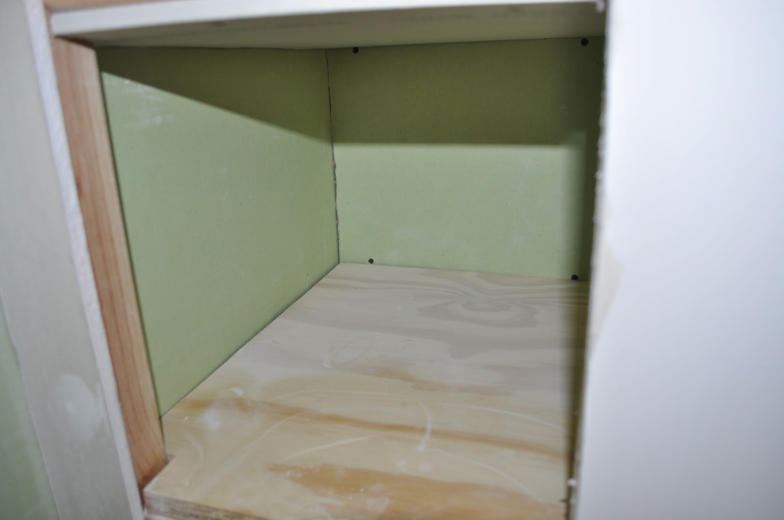 Carri Us Home DIY Builtin Bathroom Part II