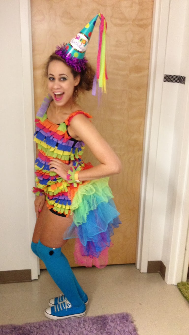 Elizzabeth Hope DIY Halloween Costumes! Pinata and Kate Middleton!