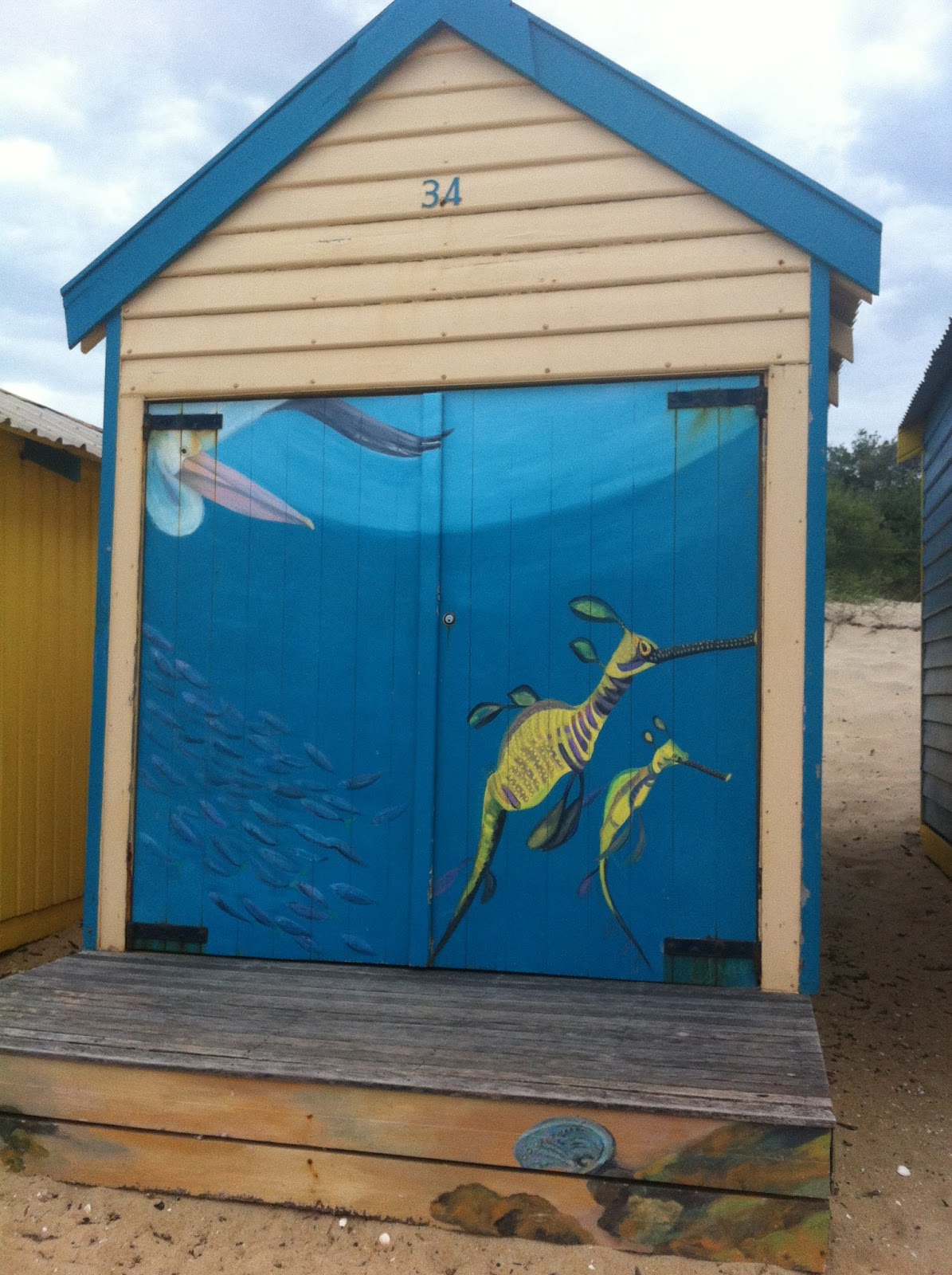 Pn Tay's Blog: Colourful Bath Houses of Brighton Beach, Melbourne