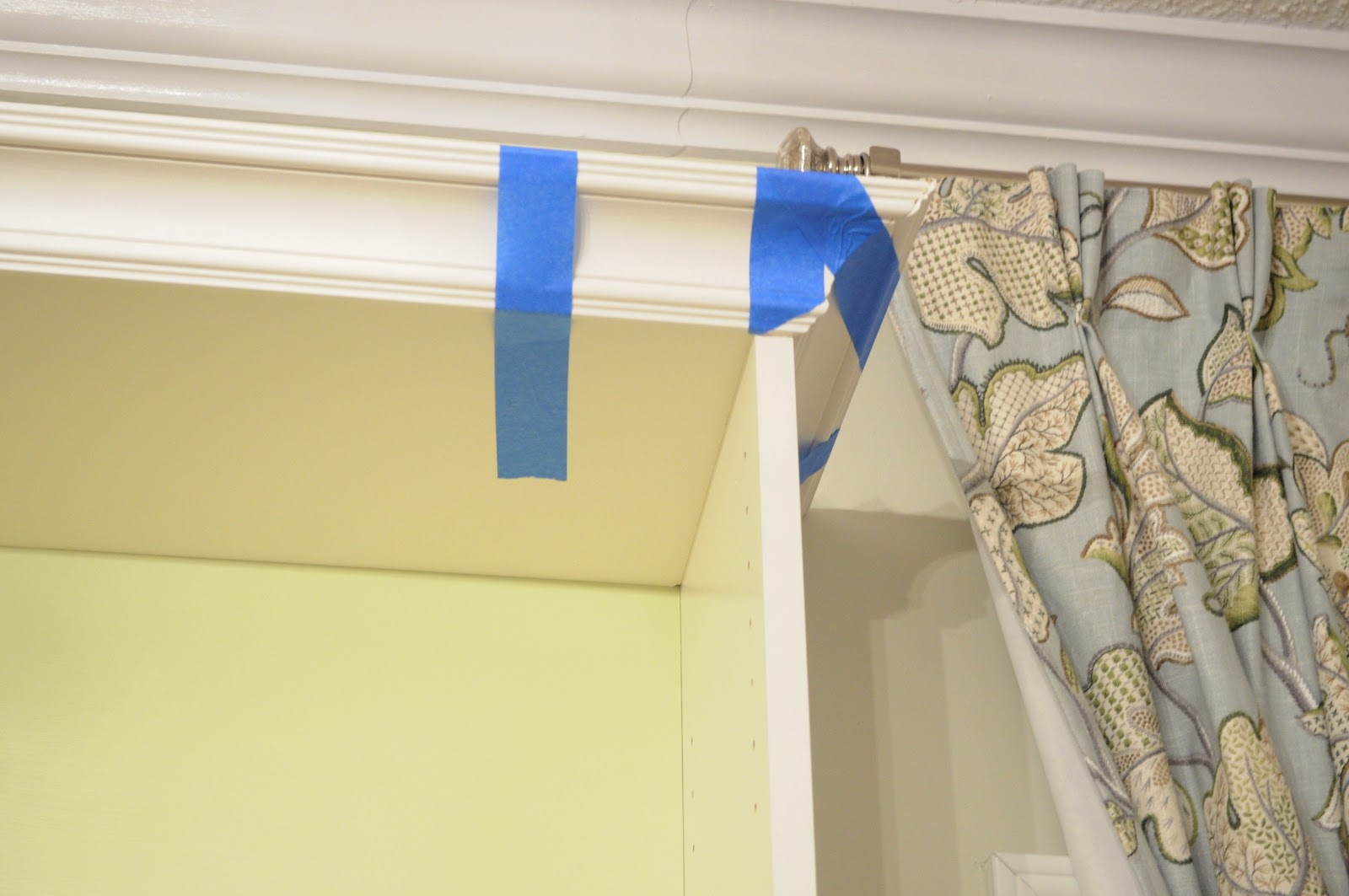 Not So Newlywed McGees "Builtin" Bookshelves