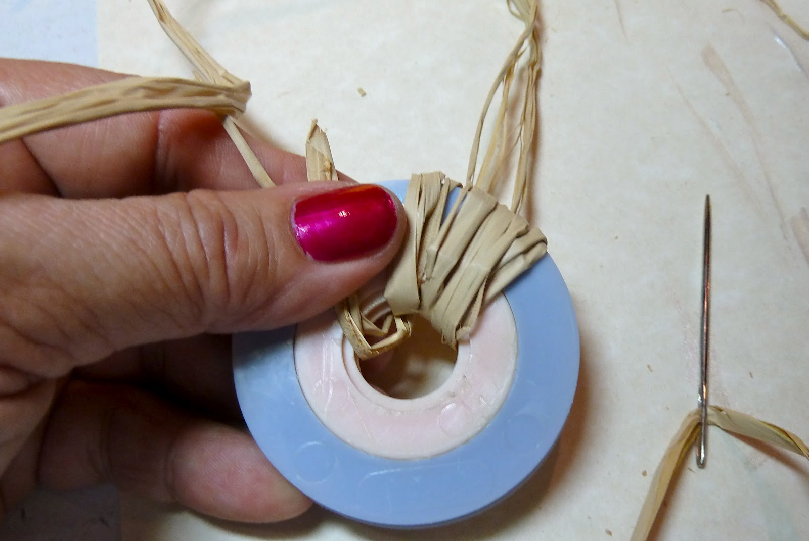 Make it easy crafts Raffia Cat Toy