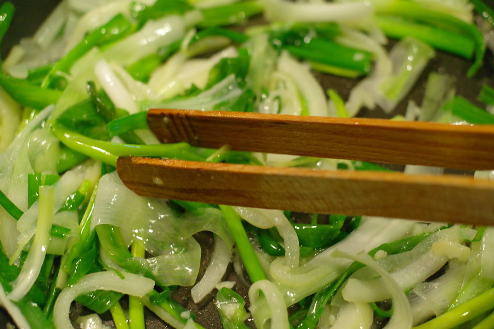 STIRFRIED SEAWEEDSTEM