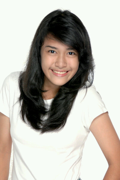 Andania Suri | Sharing Foto Artis Indonesia