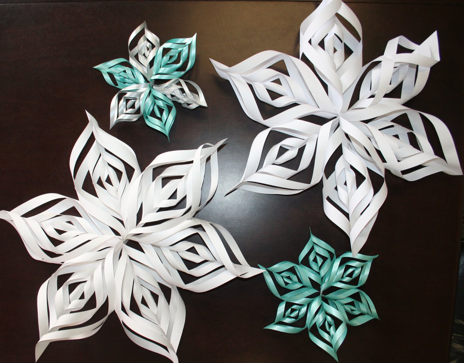 craft for fun how to make a 3d paper snowflake 3d paper snowflake