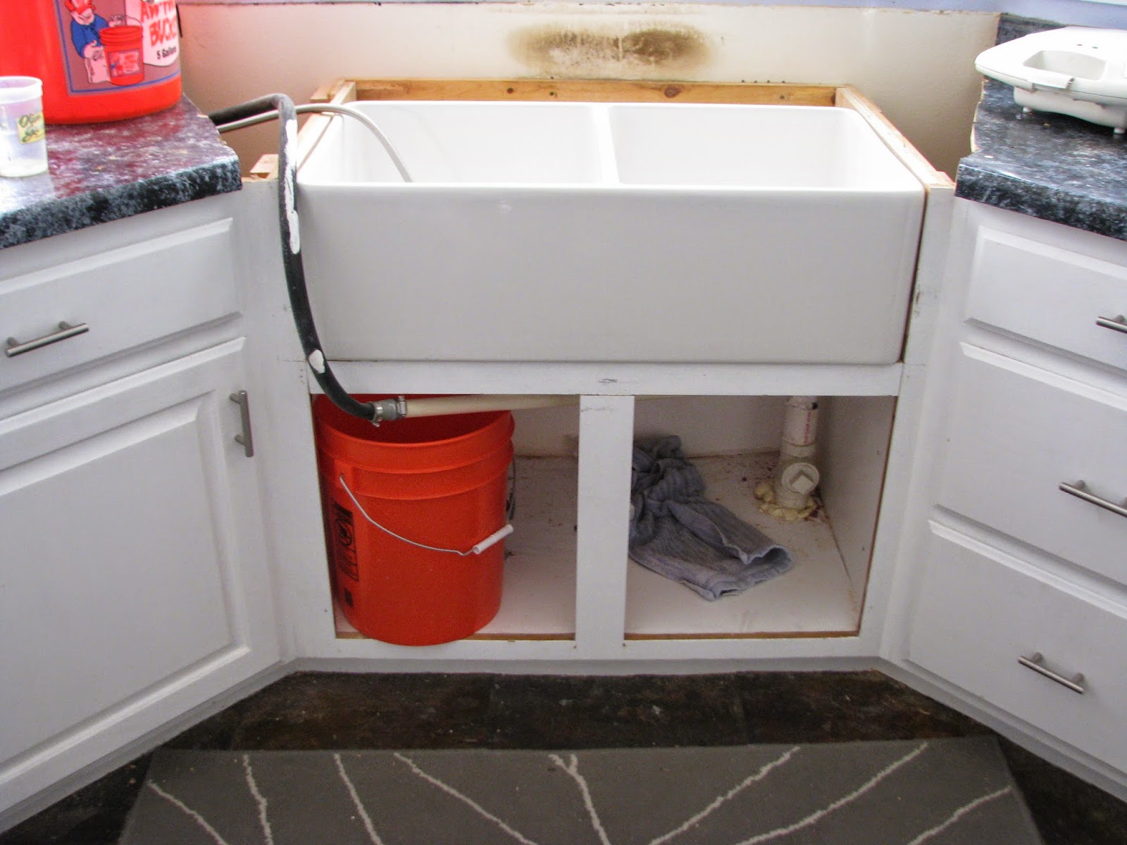 My SoCalled DIY Blog Resize Your Existing and Doors to Fit an Apron Front Sink