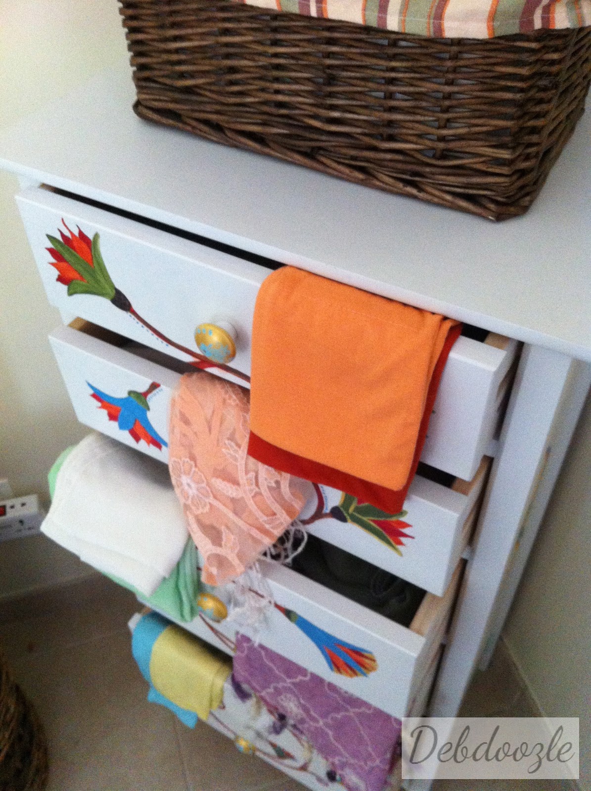 Debdoozle Scarf Storage Solutions