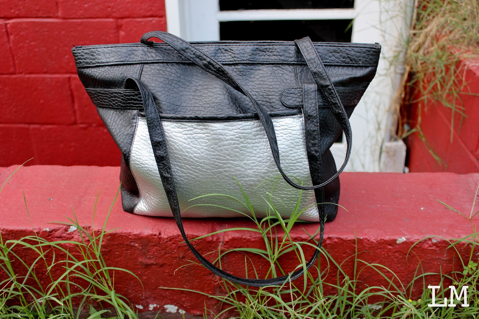 LE MINIMALIST East Nashville based DIY blogger, style stalker