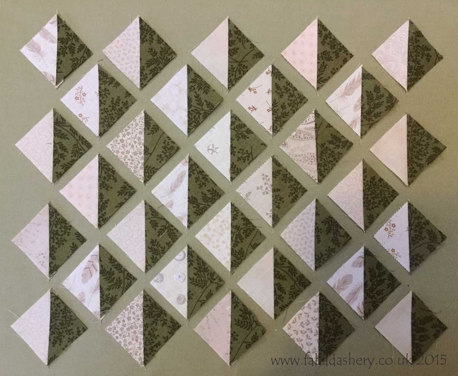 Fabadashery Allietare Bonnie Hunter Mystery Quilt 2015 Part 1