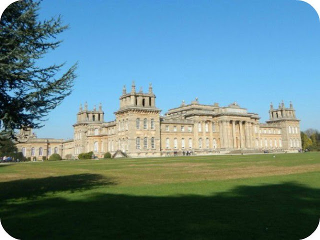 Blenheim Palace - A Palace for All Seasons from Oxfordshire Bloggers