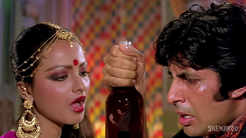 Mujhe Naulakha Manga De - Sharaabi (720p HD Song)