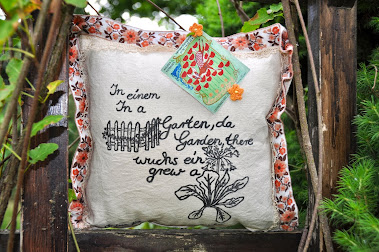 Kissen "Gartenrätsel", Pillow "Garden-Riddle"