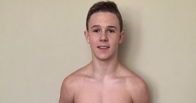 The Stars Come Out To Play: Brinn Bevan - New Shirtless 