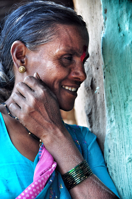 indian indian woman old portrait portraiture maharashtra rural