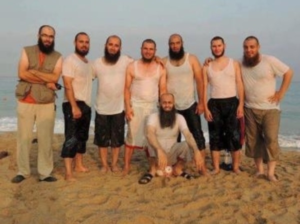 SNIPPITS AND SNAPPITS ESCALATION OF SYRIA WAR AHMED ALASSIR, AMERICA