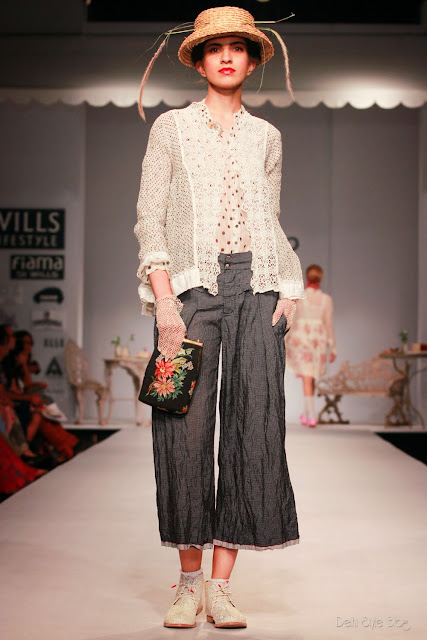 Pero by Aneeth Arora Spring Summer 2014 WIFW