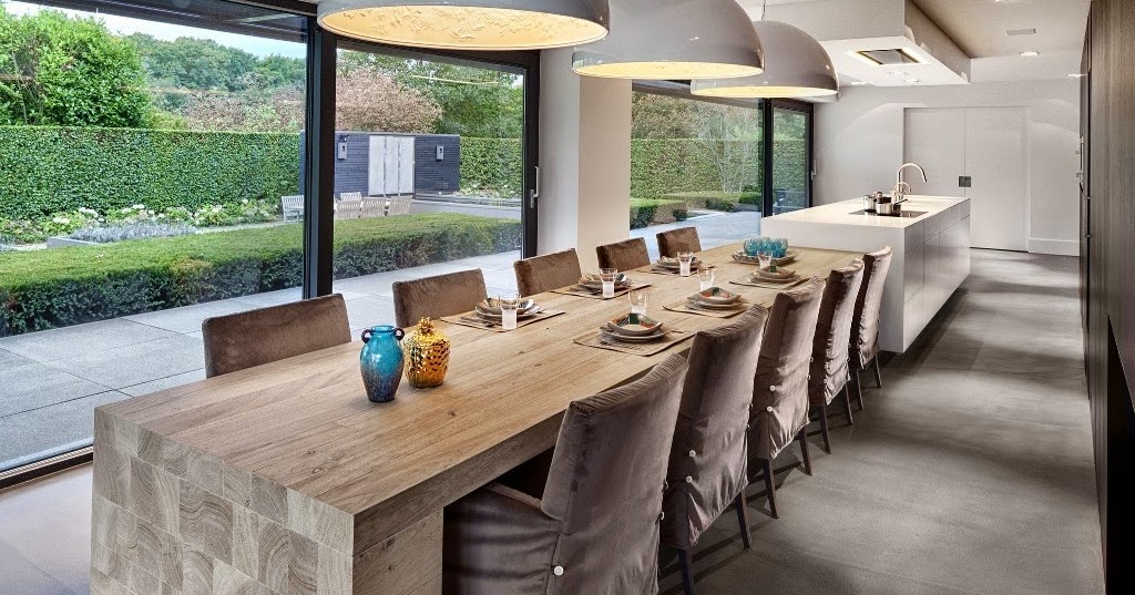 Una gran cocina con mesa para familia numerosa - Cocinas con estilo