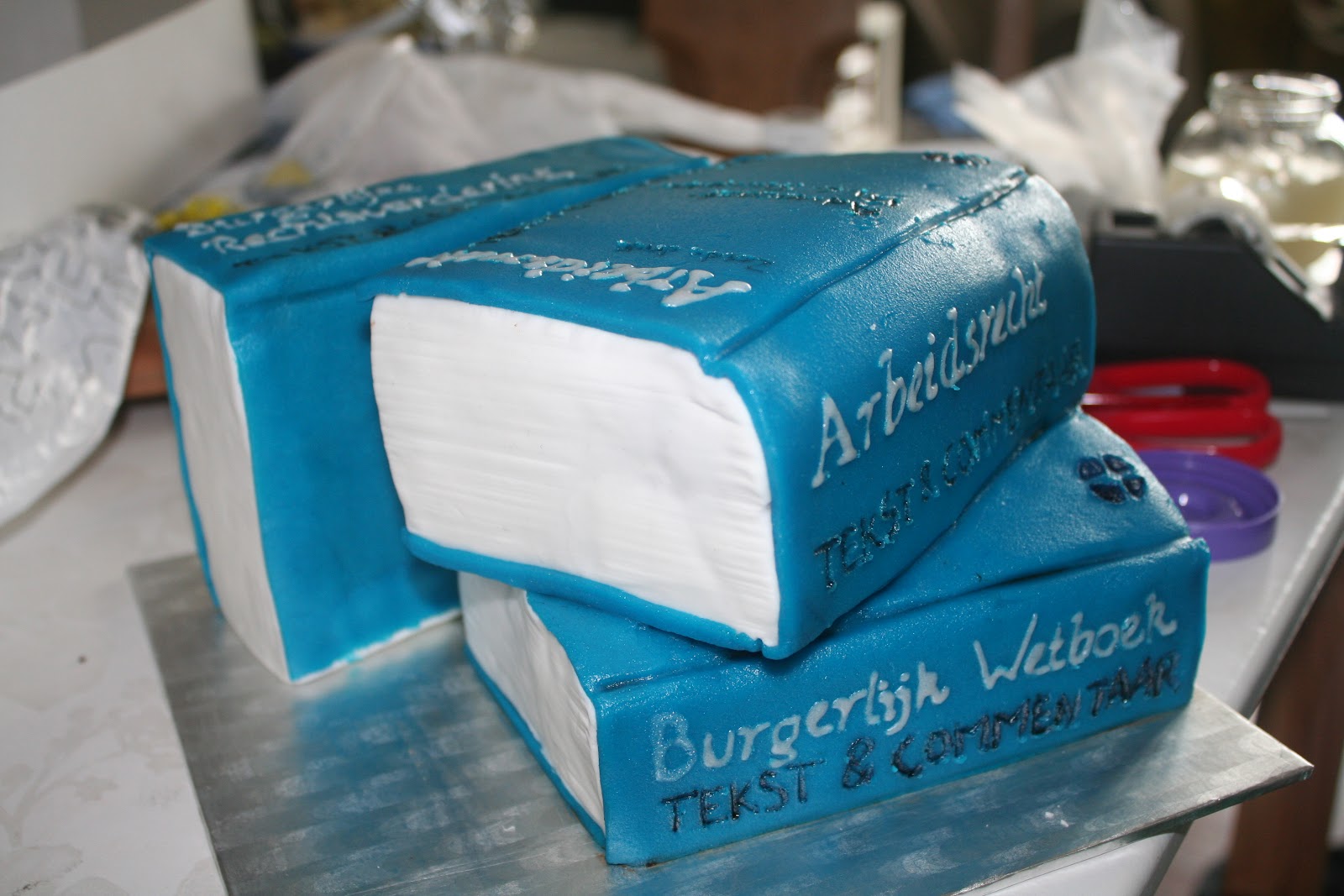 The better Real Life Lawyer cake